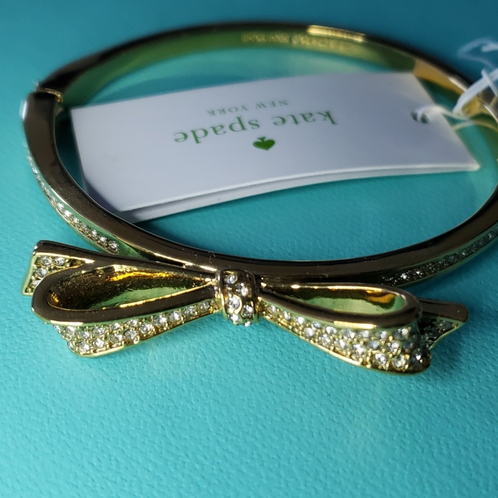 Kate Spade "Love Notes" bangle